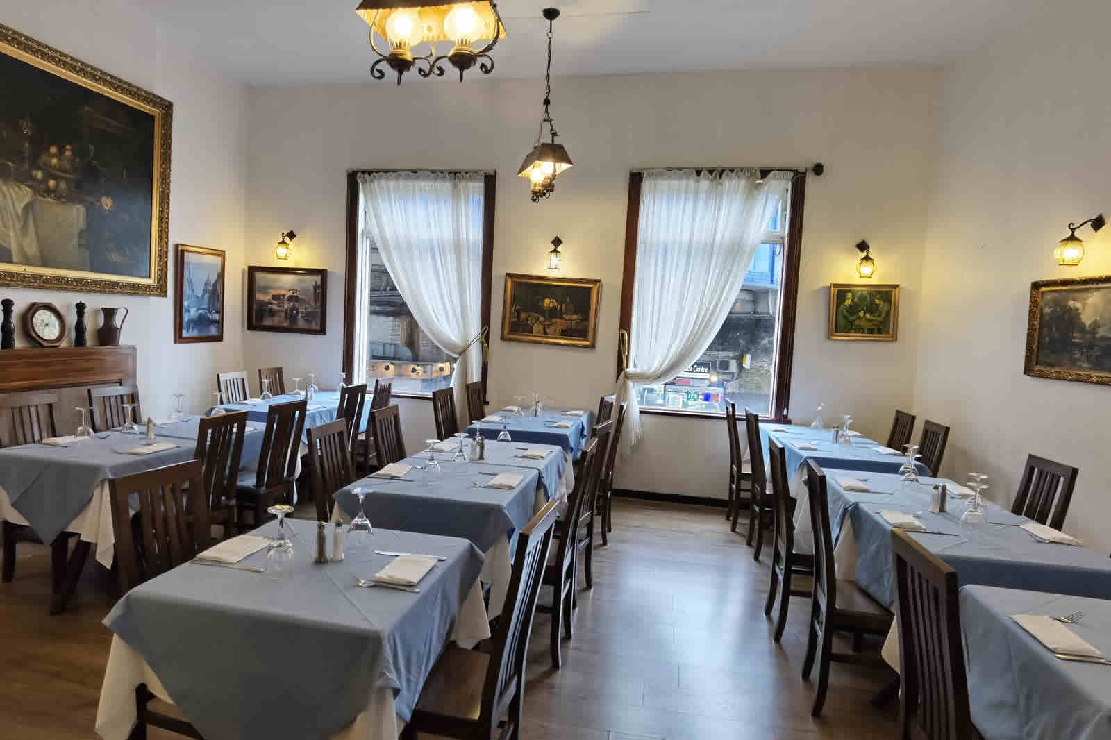 Inside the 4 Fratelli Caprini Restaurant